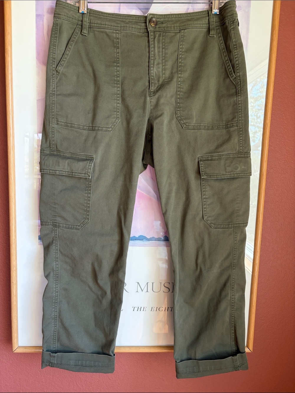 J. Crew Olive Green Cropped Straight Leg Pants w/patch and cargo pockets, Sz 10